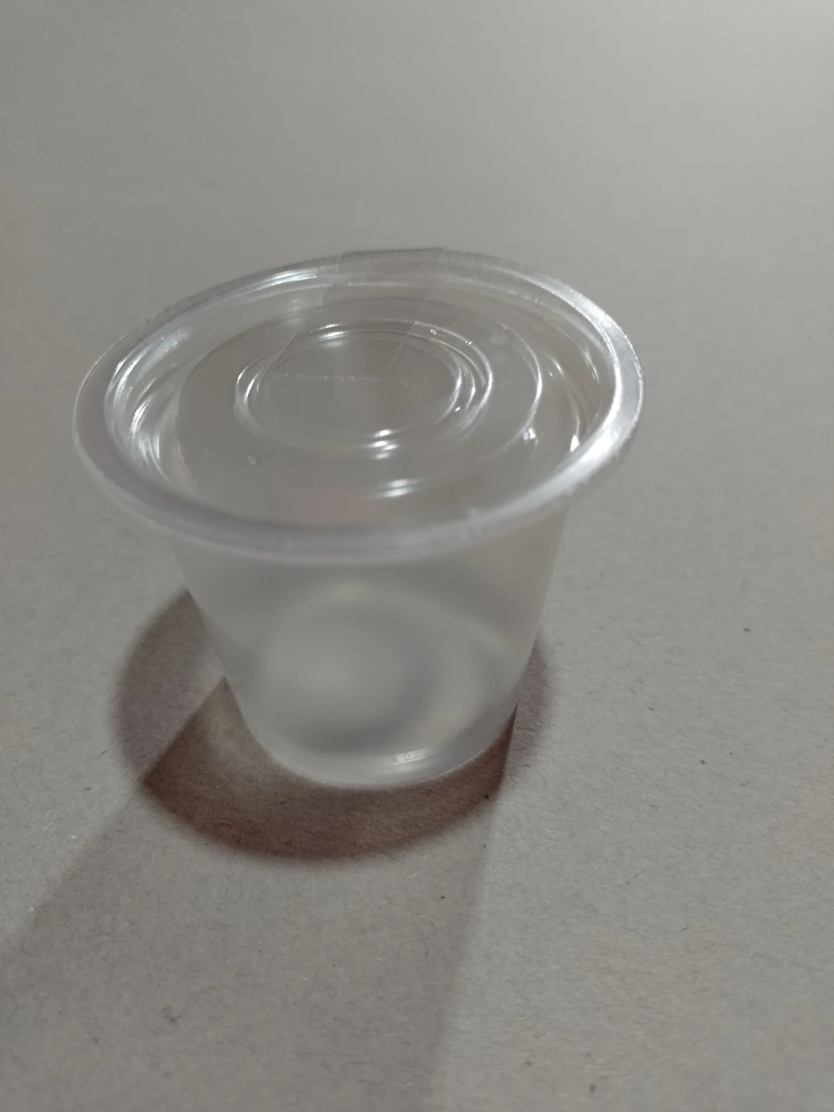 Pote salsero con tapa alto